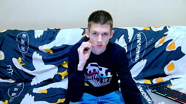 Lester Broo online show from January 15, 2026, 9:40 pm