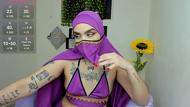 Snapshot of Maissa_Alabi chatting on March 6, 2025, 7:43 pm Maissa Alabi online show from March 6, 2025, 7:43 pm