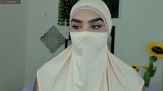 Snapshot of Maissa_Alabi chatting on September 15, 2025, 7:25 pm Maissa Alabi online show from September 15, 2025, 7:25 pm