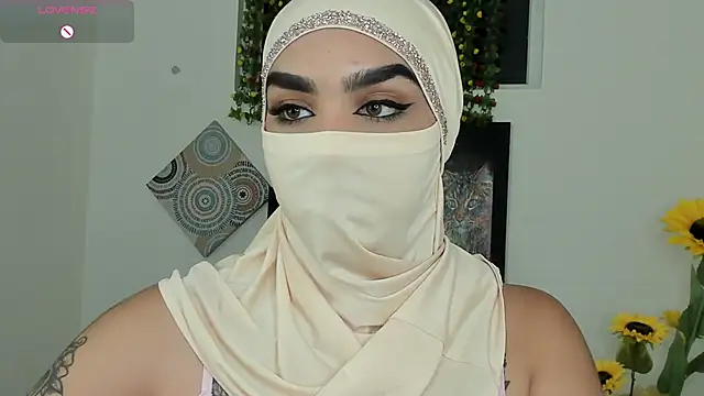 Snapshot of Maissa_Alabi chatting on September 8, 2025, 6:40 pm Maissa Alabi online show from September 8, 2025, 6:40 pm