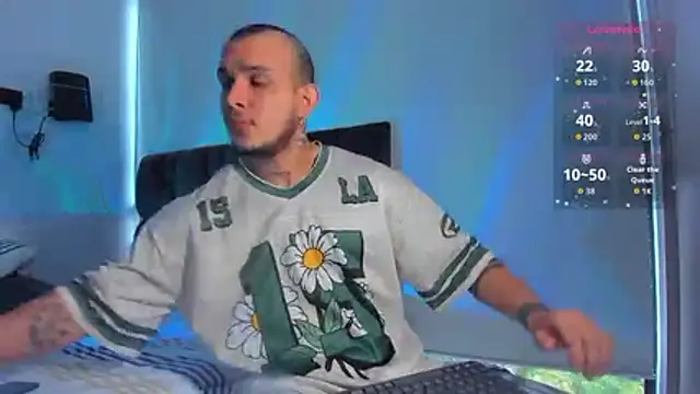 Snapshot of austinoficial chatting on February 13, 2026, 9:15 pm austinoficial online show from February 13, 2026, 9:15 pm