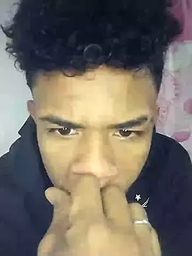 Snapshot of Black_Manba chatting on February 14, 2025, 11:20 pm Black Manba online show from February 14, 2025, 11:20 pm