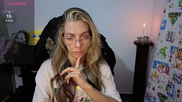 Snapshot of Princezzlove3 chatting on January 16, 2026, 12:14 am Princezzlove3 online show from January 16, 2026, 12:14 am