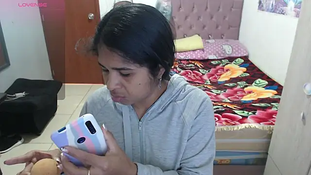 july-feria online show from December 16, 2025, 2:54 pm