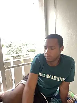 snotLoud online show from March 7, 2025, 2:34 pm