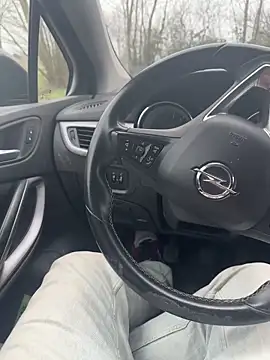 Snapshot of DutchPublic chatting on January 14, 2025, 2:43 pm DutchPublic online show from January 14, 2025, 2:43 pm