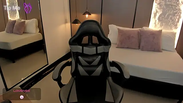 Snapshot of lilly_ass_ chatting on December 21, 2025, 12:40 pm lilly ass online show from December 21, 2025, 12:40 pm