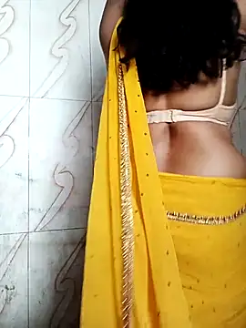 Snapshot of Haseena_Baby chatting on December 4, 2025, 6:23 am Haseena Baby online show from December 4, 2025, 6:23 am