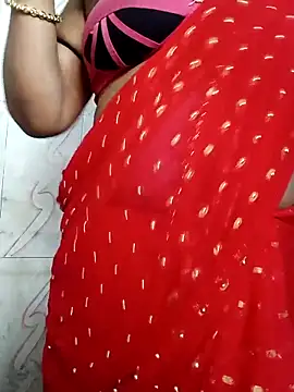 Snapshot of Haseena_Baby chatting on November 13, 2025, 3:43 am Haseena Baby online show from November 13, 2025, 3:43 am