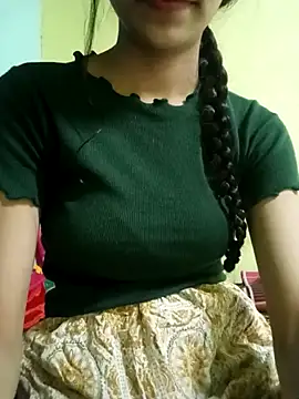 silverworm2026 online show from January 17, 2025, 2:28 pm