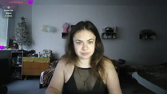 Snapshot of Your___Hope chatting on February 17, 2026, 6:33 am Your Hope online show from February 17, 2026, 6:33 am