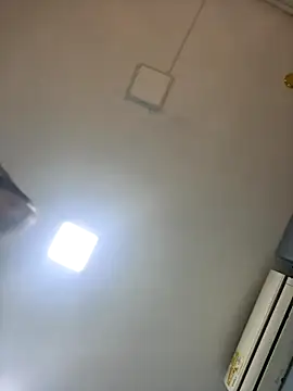 Snapshot of Aitana_Hilton_ chatting on November 13, 2025, 11:36 am Aitana Hilton online show from November 13, 2025, 11:36 am