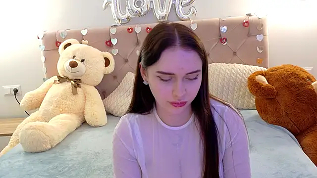 Lilliana Moon online show from February 19, 2026, 11:40 am