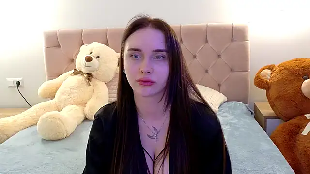 Lilliana Moon online show from March 13, 2026, 9:47 am