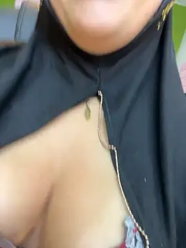 zahra Jalid online show from January 7, 2026, 11:32 pm