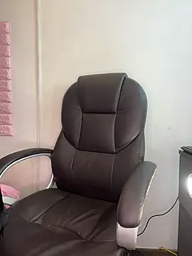 zahra Jalid online show from December 23, 2025, 12:11 am