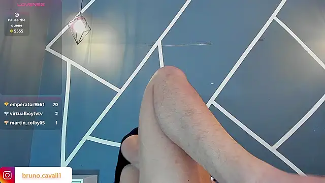 bruno cavalli online show from March 14, 2026, 5:35 am