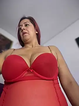 Miss  Melody online show from November 29, 2025, 3:12 pm