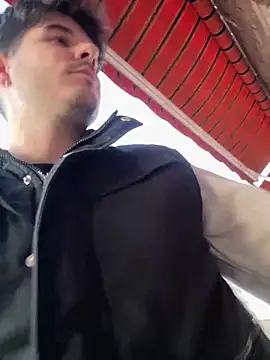 Snapshot of adictocm28 chatting on January 13, 2025, 4:51 pm adictocm28 online show from January 13, 2025, 4:51 pm