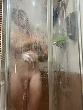 Snapshot of adictocm28 chatting on January 15, 2025, 9:09 pm adictocm28 online show from January 15, 2025, 9:09 pm