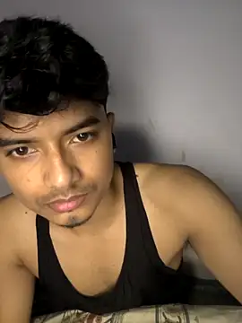 Snapshot of kaif_220 chatting on September 11, 2025, 2:06 pm kaif 220 online show from September 11, 2025, 2:06 pm