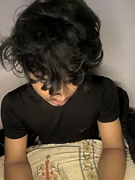 Snapshot of kaif_220 chatting on November 28, 2025, 6:19 pm kaif 220 online show from November 28, 2025, 6:19 pm