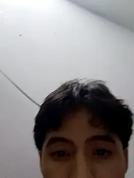 Snapshot of Sm1thXx chatting on February 7, 2025, 7:18 am Sm1thXx online show from February 7, 2025, 7:18 am