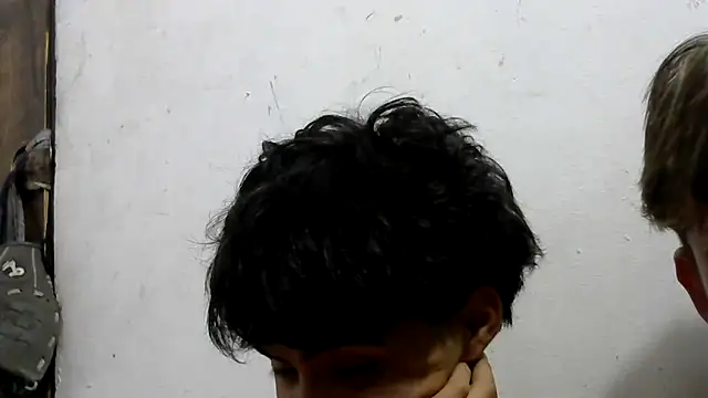Snapshot of Sm1thXx chatting on March 16, 2025, 3:36 am Sm1thXx online show from March 16, 2025, 3:36 am