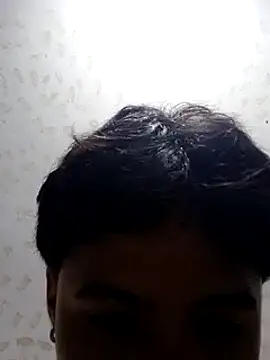 Snapshot of Sm1thXx chatting on February 2, 2025, 3:43 am Sm1thXx online show from February 2, 2025, 3:43 am