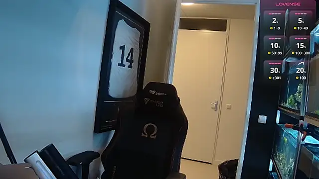 justinitt online show from February 28, 2025, 10:06 pm