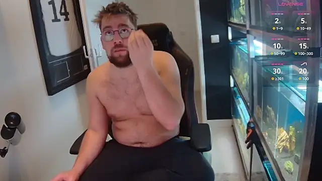 justinitt online show from February 25, 2025, 9:42 am