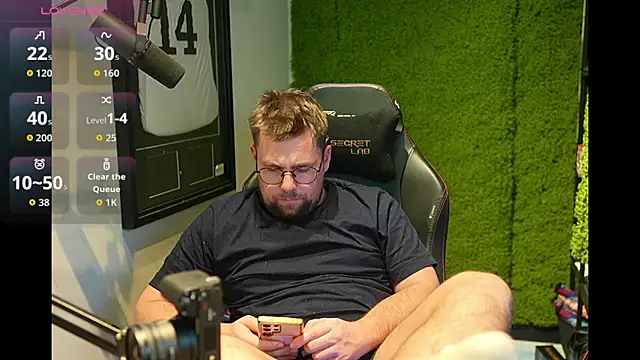 justinitt online show from November 30, 2025, 6:09 pm