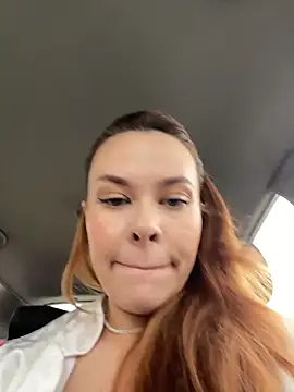 Snapshot of Kelley_Allie chatting on November 9, 2025, 6:28 am Kelley Allie online show from November 9, 2025, 6:28 am