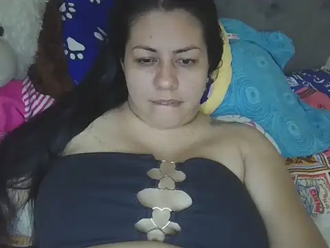 Snapshot of thamara226 chatting on April 27, 2026, 1:09 pm thamara226 online show from April 27, 2026, 1:09 pm
