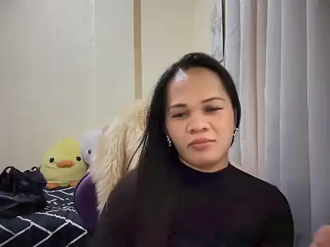 Snapshot of SophiaCourthaway chatting on July 14, 2026, 10:16 pm SophiaCourthaway online show from July 14, 2026, 10:16 pm