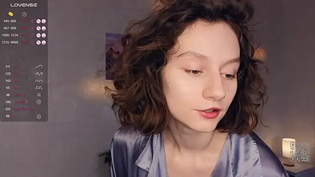 Snapshot of Leya_Curly chatting on March 13, 2025, 3:39 pm Leya Curly online show from March 13, 2025, 3:39 pm