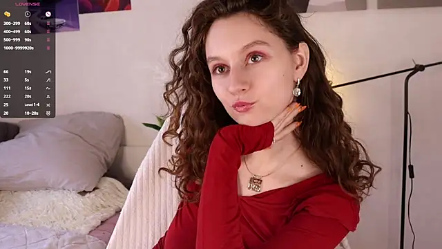 Snapshot of Leya_Curly chatting on May 20, 2026, 10:01 am Leya Curly online show from May 20, 2026, 10:01 am