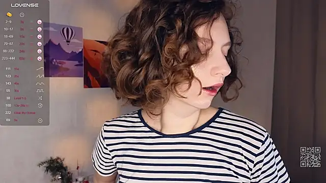 Snapshot of Leya_Curly chatting on March 14, 2025, 11:23 am Leya Curly online show from March 14, 2025, 11:23 am