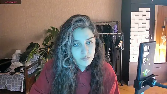  Roselina  online show from July 22, 2026, 6:43 pm
