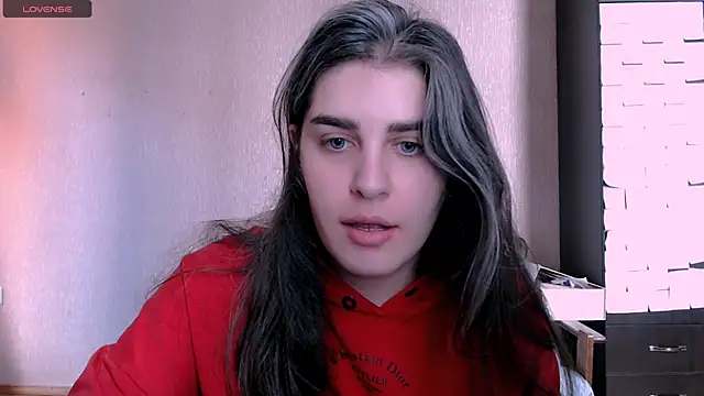 Snapshot of _Roselina_ chatting on October 19, 2025, 10:40 am Roselina online show from October 19, 2025, 10:40 am