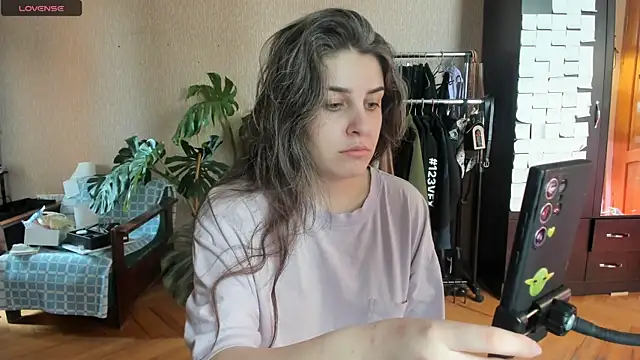 Roselina  online show from July 28, 2026, 10:23 am