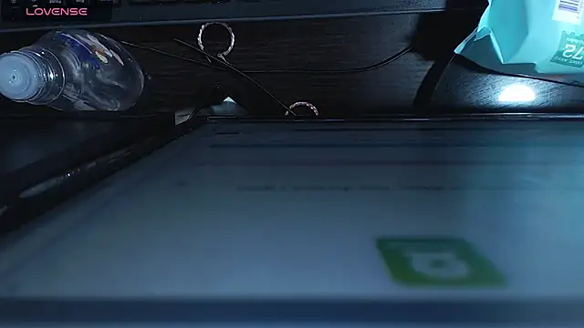 IslaBlaze online show from March 7, 2025, 4:11 pm