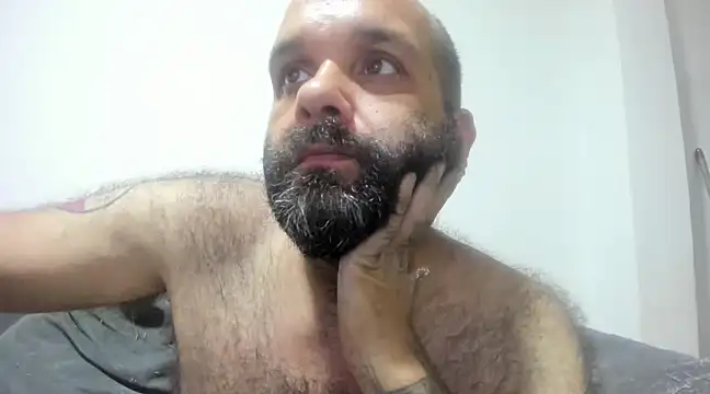 Snapshot of Chubi6669 chatting on February 22, 2025, 4:40 am Chubi6669 online show from February 22, 2025, 4:40 am