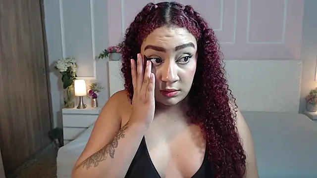 MadelynRussell online show from January 27, 2025, 5:14 am