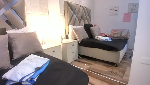 raquell moore online show from February 28, 2026, 3:11 pm