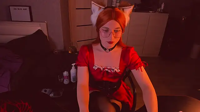 Snapshot of foxy_jpg chatting on December 16, 2025, 9:41 pm foxy jpg online show from December 16, 2025, 9:41 pm