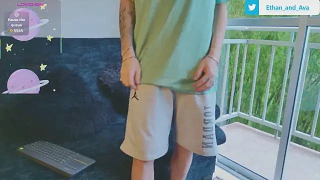 ethan and ava online show from October 26, 2025, 1:00 pm