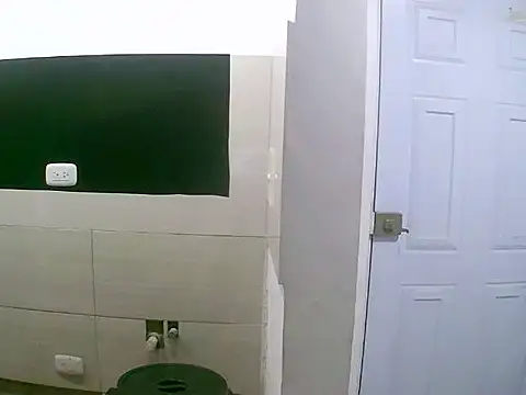 Snapshot of VittoriaTaylor chatting on November 10, 2025, 2:05 am VittoriaTaylor online show from November 10, 2025, 2:05 am