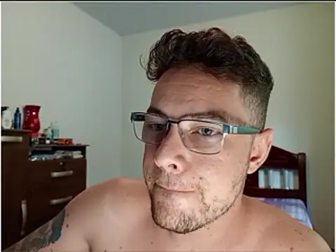 Dyllan   online show from April 13, 2026, 3:49 pm