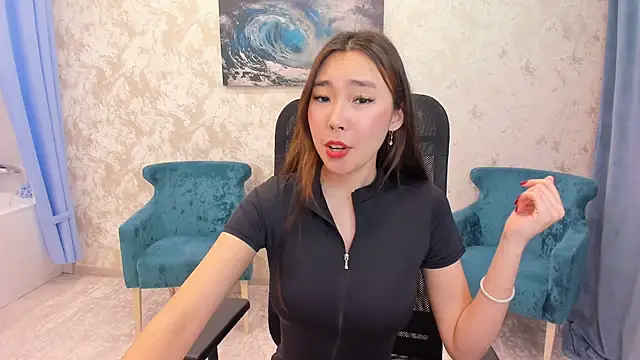 Snapshot of AnnaReyla chatting on March 19, 2025, 12:34 pm AnnaReyla online show from March 19, 2025, 12:34 pm